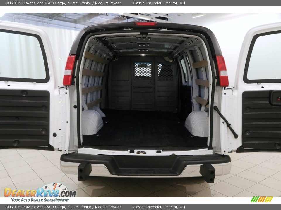 2017 GMC Savana Van 2500 Cargo Summit White / Medium Pewter Photo #15