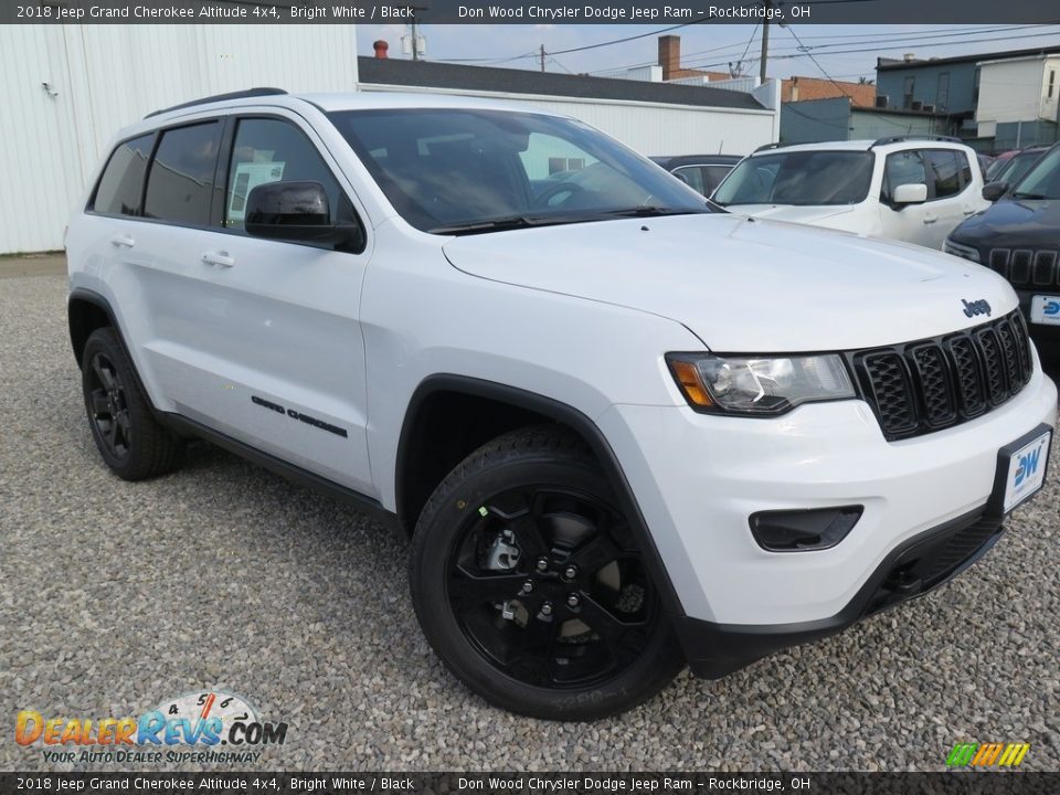 2018 Jeep Grand Cherokee Altitude 4x4 Bright White / Black Photo #4