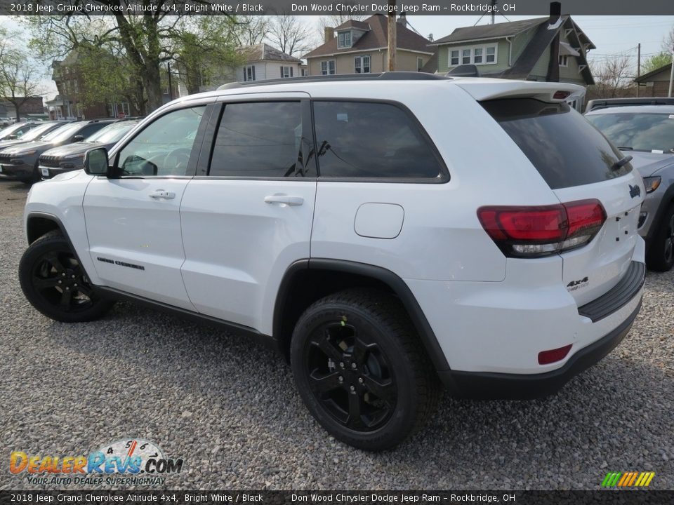 2018 Jeep Grand Cherokee Altitude 4x4 Bright White / Black Photo #8