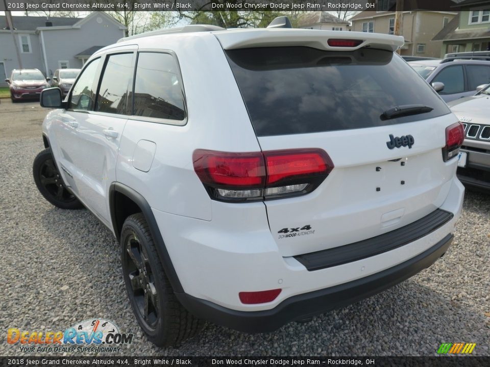 2018 Jeep Grand Cherokee Altitude 4x4 Bright White / Black Photo #9