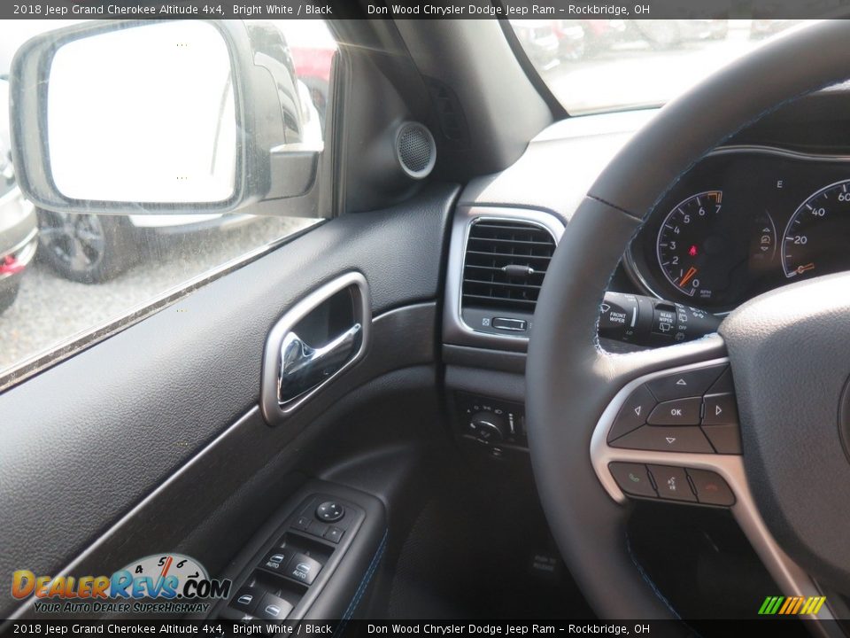 2018 Jeep Grand Cherokee Altitude 4x4 Bright White / Black Photo #15
