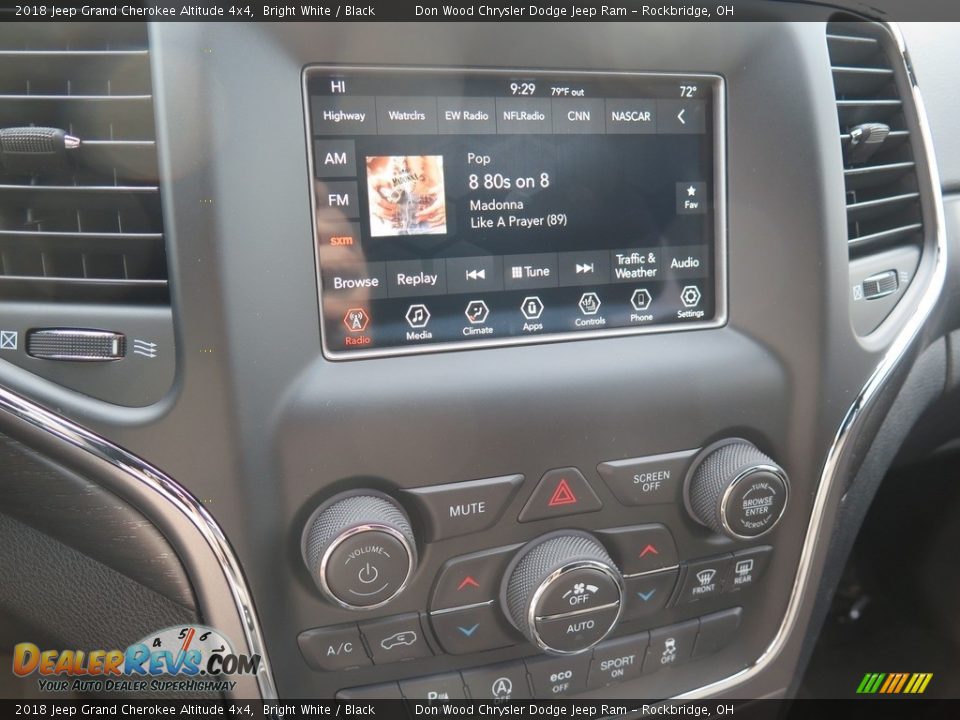 2018 Jeep Grand Cherokee Altitude 4x4 Bright White / Black Photo #19
