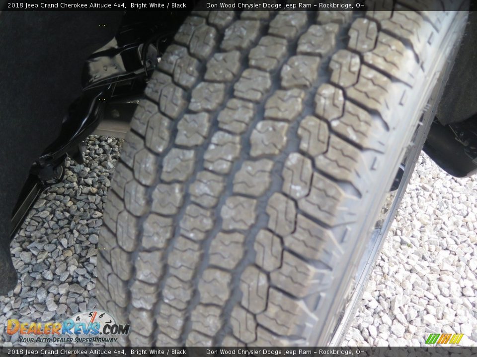 2018 Jeep Grand Cherokee Altitude 4x4 Bright White / Black Photo #22