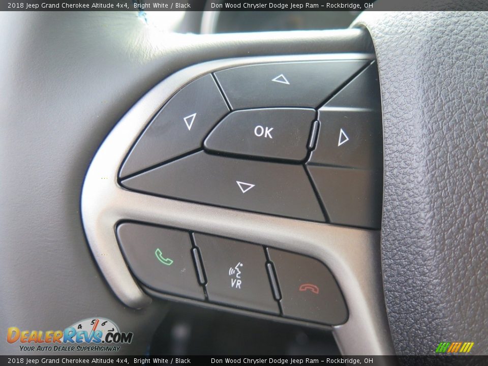 2018 Jeep Grand Cherokee Altitude 4x4 Bright White / Black Photo #31