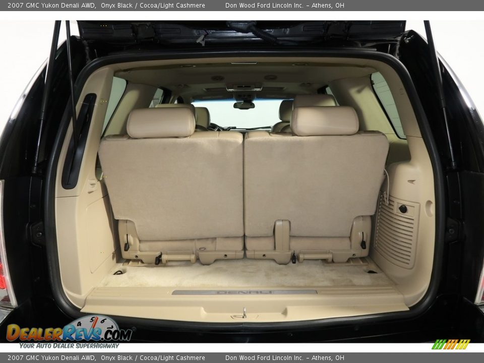 2007 GMC Yukon Denali AWD Onyx Black / Cocoa/Light Cashmere Photo #25
