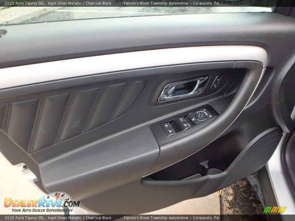2015 Ford Taurus SEL Ingot Silver Metallic / Charcoal Black Photo #19