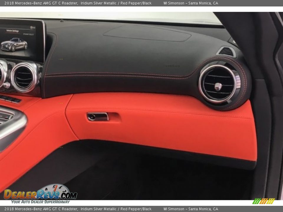 Dashboard of 2018 Mercedes-Benz AMG GT C Roadster Photo #27