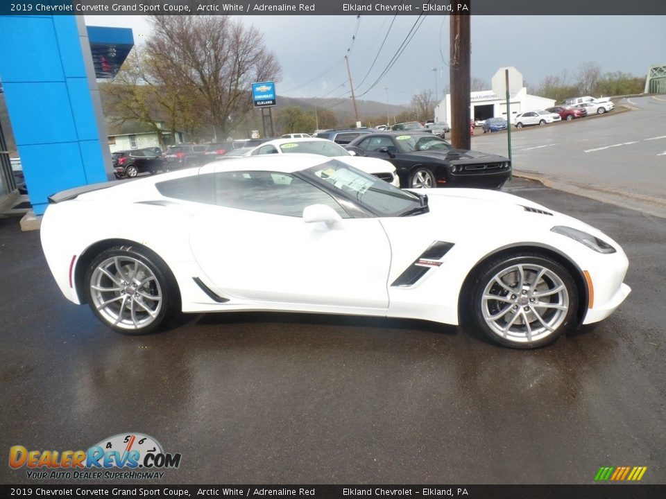 2019 Chevrolet Corvette Grand Sport Coupe Arctic White / Adrenaline Red Photo #16
