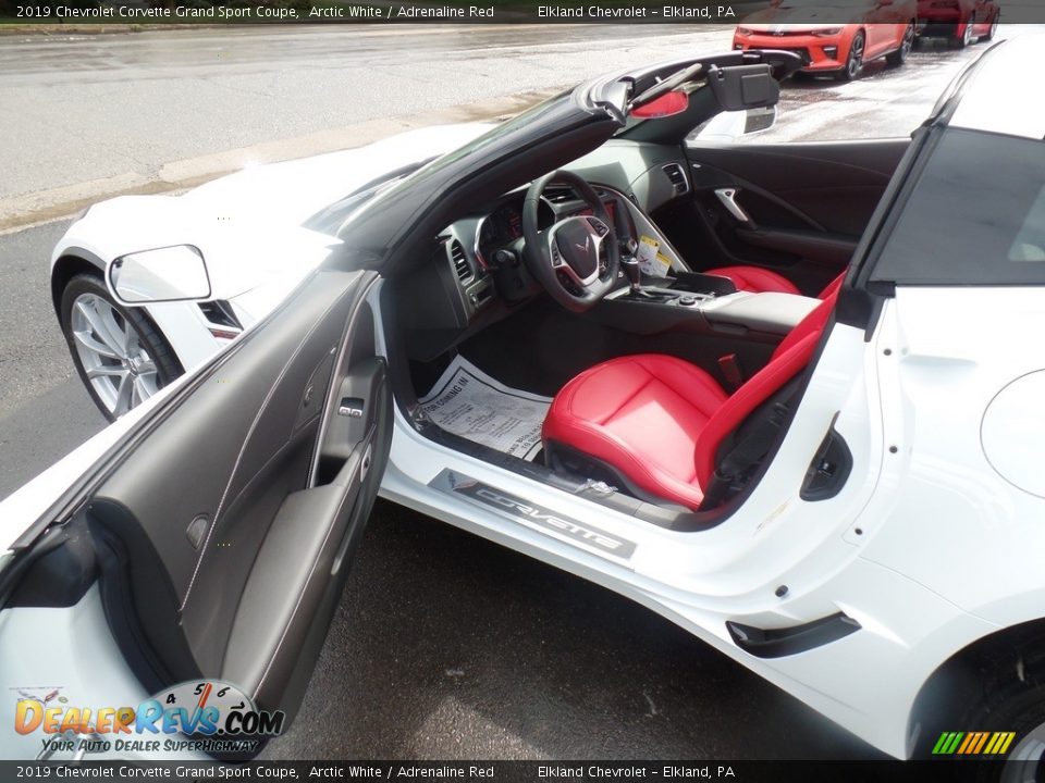 2019 Chevrolet Corvette Grand Sport Coupe Arctic White / Adrenaline Red Photo #25