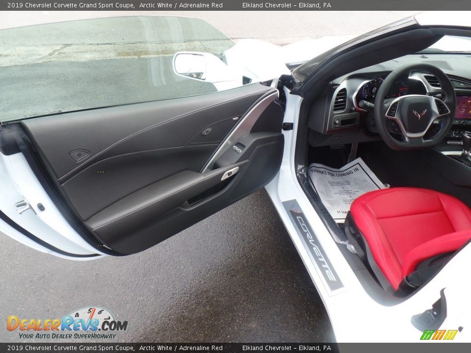2019 Chevrolet Corvette Grand Sport Coupe Arctic White / Adrenaline Red Photo #27