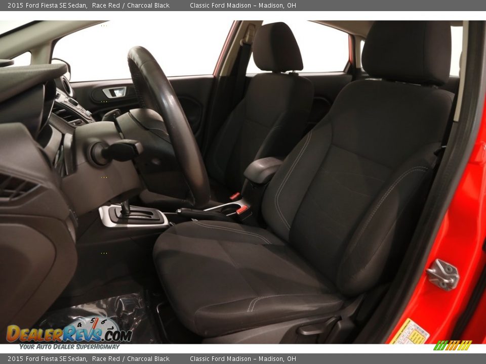 2015 Ford Fiesta SE Sedan Race Red / Charcoal Black Photo #6