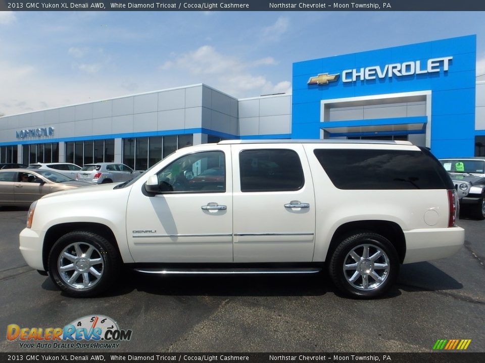 2013 GMC Yukon XL Denali AWD White Diamond Tricoat / Cocoa/Light Cashmere Photo #3