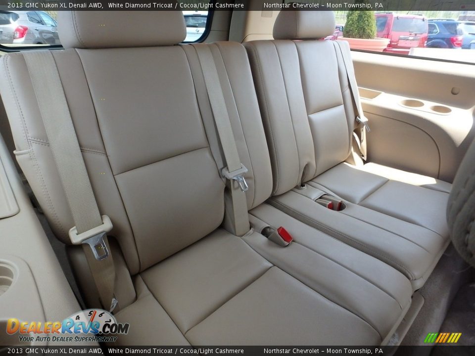2013 GMC Yukon XL Denali AWD White Diamond Tricoat / Cocoa/Light Cashmere Photo #19