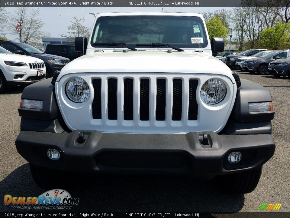 2018 Jeep Wrangler Unlimited Sport 4x4 Bright White / Black Photo #2