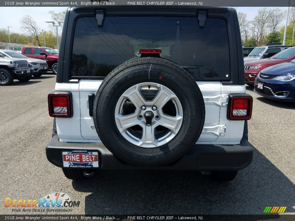 2018 Jeep Wrangler Unlimited Sport 4x4 Bright White / Black Photo #5