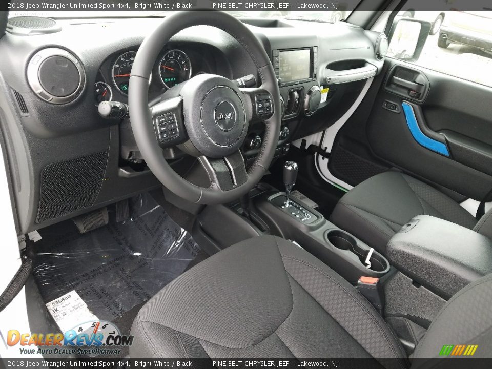 Front Seat of 2018 Jeep Wrangler Unlimited Sport 4x4 Photo #7
