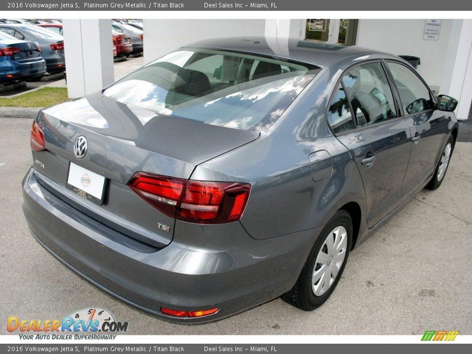 2016 Volkswagen Jetta S Platinum Grey Metallic / Titan Black Photo #9