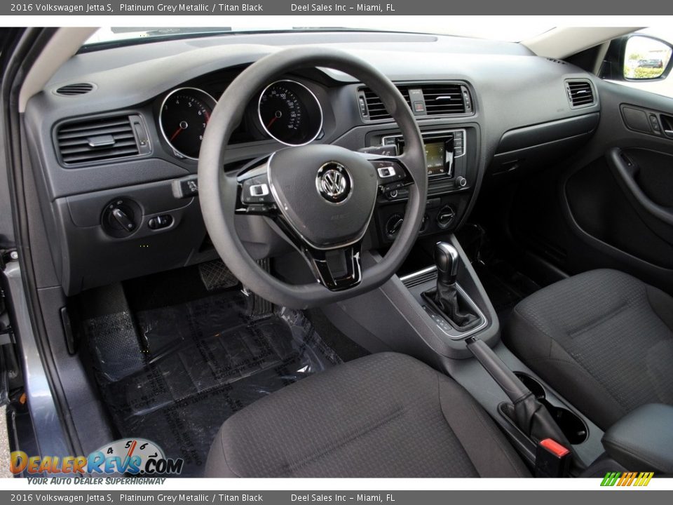 2016 Volkswagen Jetta S Platinum Grey Metallic / Titan Black Photo #17
