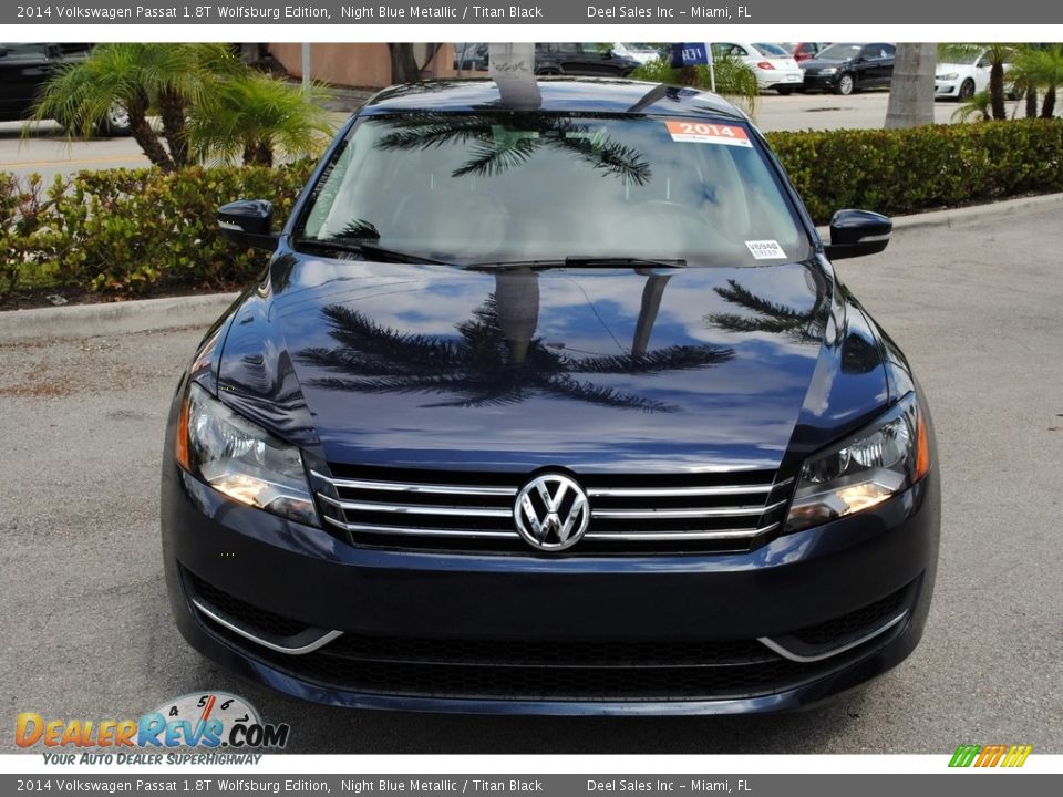 2014 Volkswagen Passat 1.8T Wolfsburg Edition Night Blue Metallic / Titan Black Photo #3