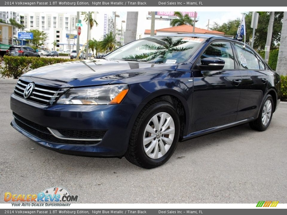 2014 Volkswagen Passat 1.8T Wolfsburg Edition Night Blue Metallic / Titan Black Photo #5