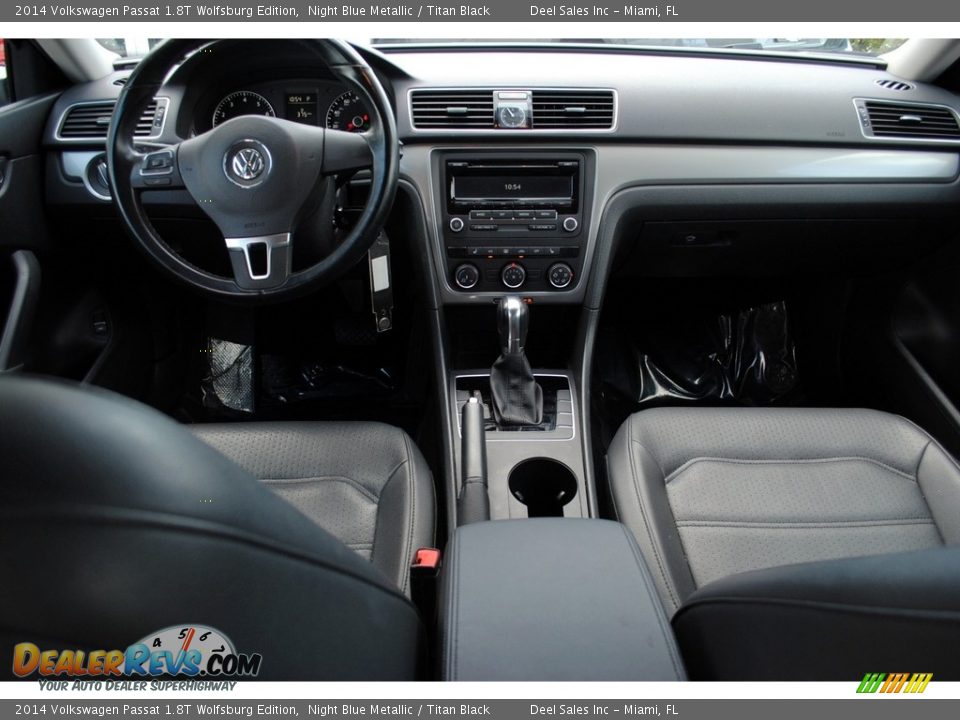 2014 Volkswagen Passat 1.8T Wolfsburg Edition Night Blue Metallic / Titan Black Photo #13