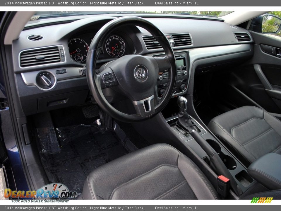 2014 Volkswagen Passat 1.8T Wolfsburg Edition Night Blue Metallic / Titan Black Photo #16