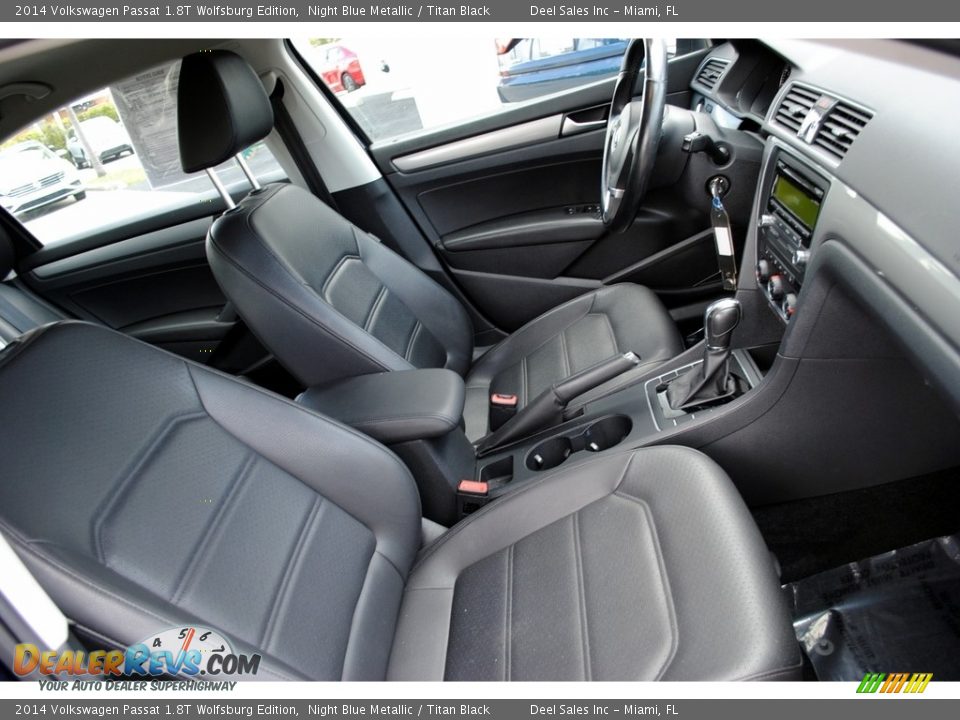 2014 Volkswagen Passat 1.8T Wolfsburg Edition Night Blue Metallic / Titan Black Photo #18