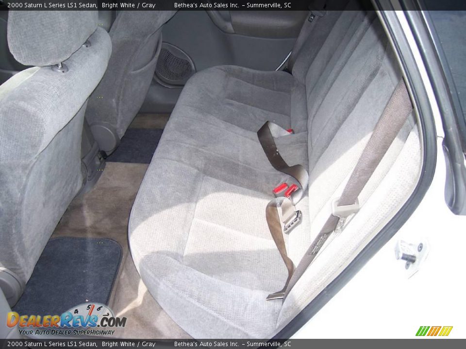 2000 Saturn L Series LS1 Sedan Bright White / Gray Photo #6