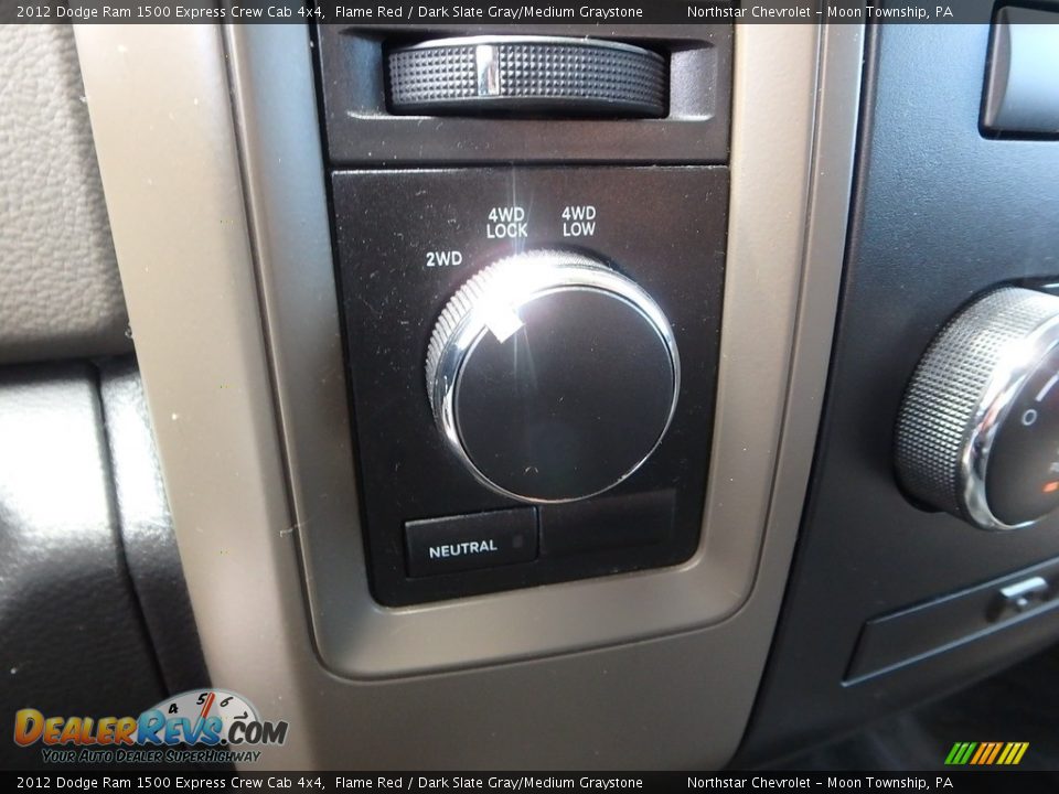 2012 Dodge Ram 1500 Express Crew Cab 4x4 Flame Red / Dark Slate Gray/Medium Graystone Photo #27