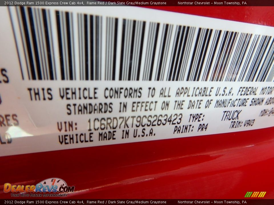 2012 Dodge Ram 1500 Express Crew Cab 4x4 Flame Red / Dark Slate Gray/Medium Graystone Photo #29