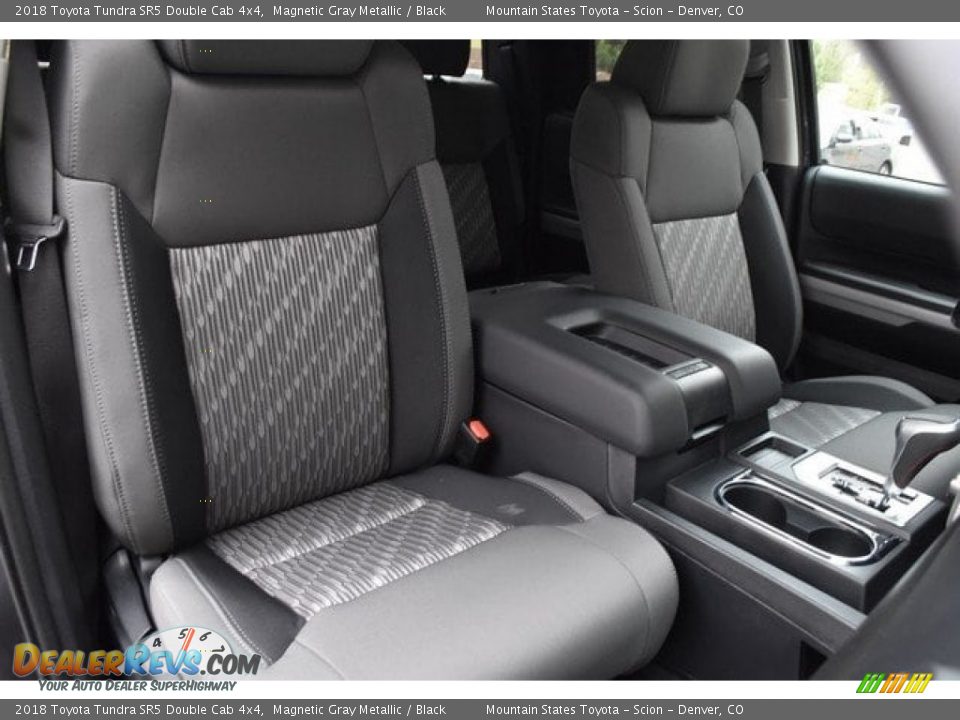 2018 Toyota Tundra SR5 Double Cab 4x4 Magnetic Gray Metallic / Black Photo #13