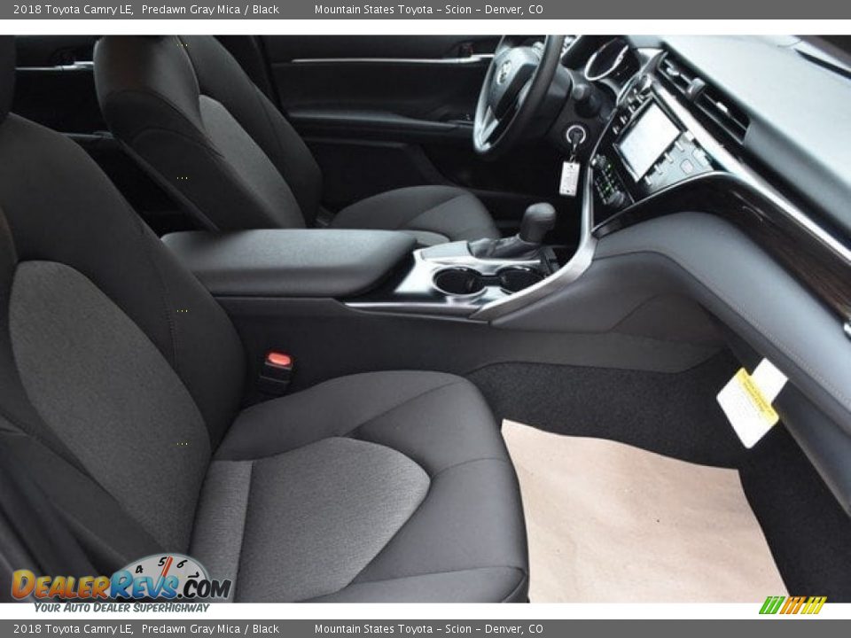 2018 Toyota Camry LE Predawn Gray Mica / Black Photo #11