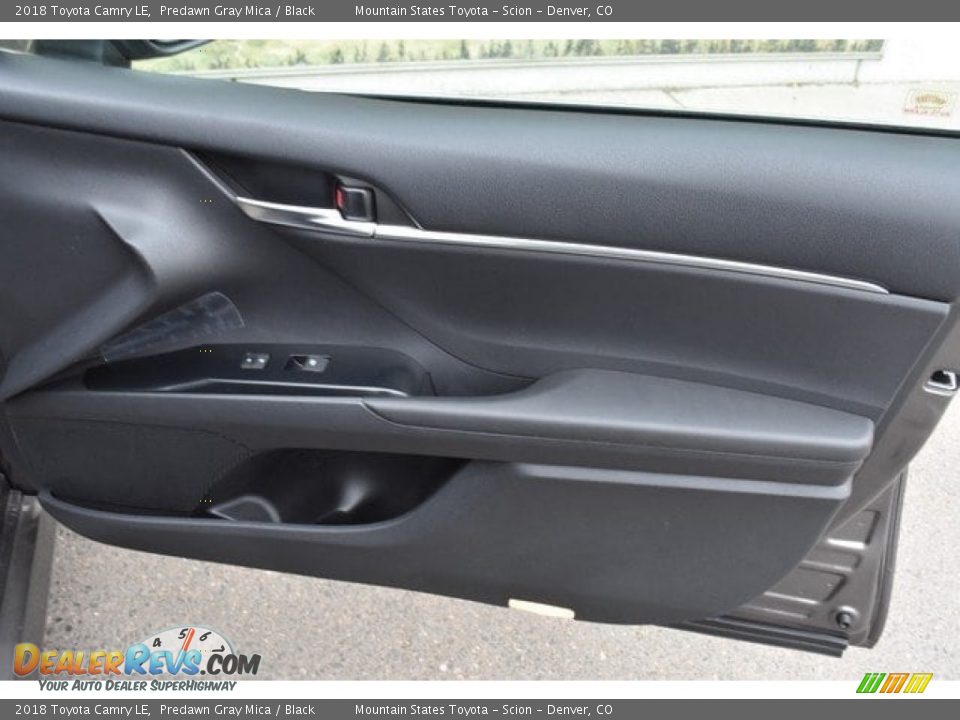 2018 Toyota Camry LE Predawn Gray Mica / Black Photo #21