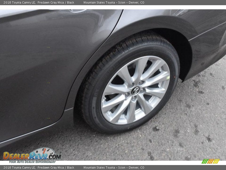 2018 Toyota Camry LE Predawn Gray Mica / Black Photo #33