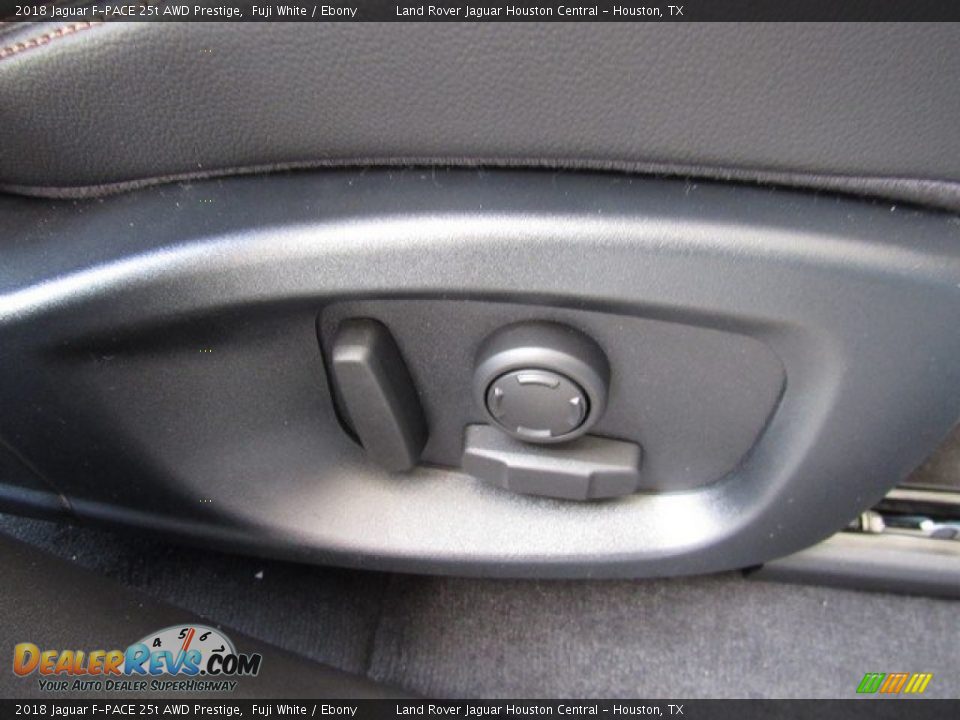 2018 Jaguar F-PACE 25t AWD Prestige Fuji White / Ebony Photo #20