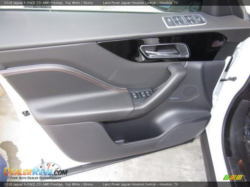 2018 Jaguar F-PACE 25t AWD Prestige Fuji White / Ebony Photo #24