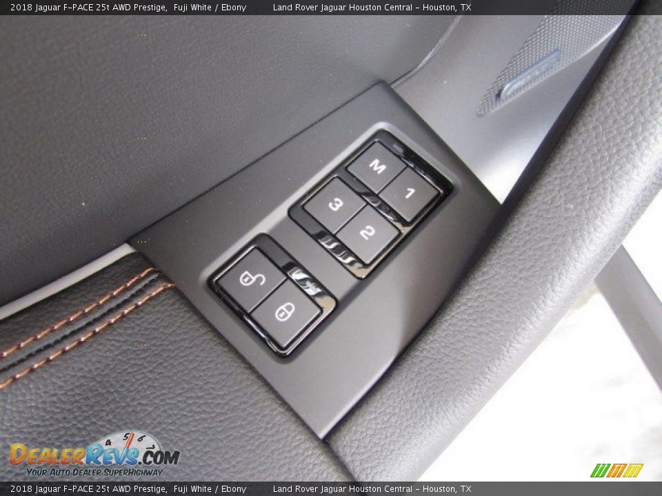 2018 Jaguar F-PACE 25t AWD Prestige Fuji White / Ebony Photo #26