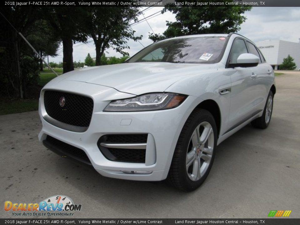2018 Jaguar F-PACE 25t AWD R-Sport Yulong White Metallic / Oyster w/Lime Contrast Photo #10