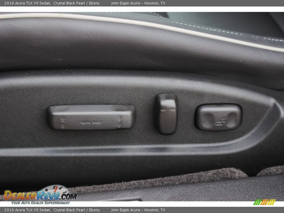 Controls of 2019 Acura TLX V6 Sedan Photo #16
