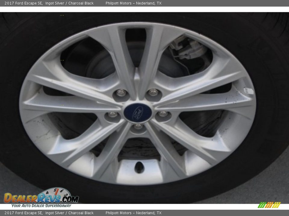 2017 Ford Escape SE Ingot Silver / Charcoal Black Photo #5
