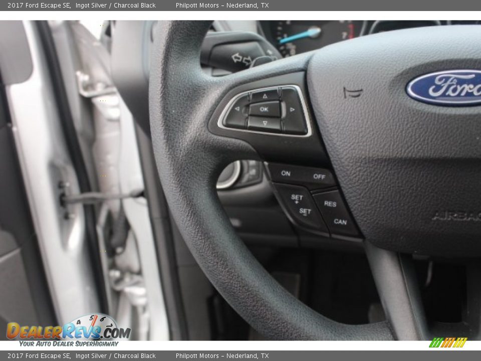 2017 Ford Escape SE Ingot Silver / Charcoal Black Photo #21
