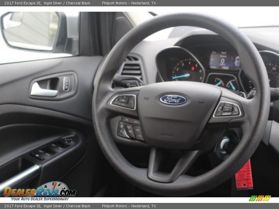 2017 Ford Escape SE Ingot Silver / Charcoal Black Photo #29
