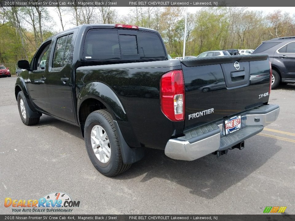 2018 Nissan Frontier SV Crew Cab 4x4 Magnetic Black / Steel Photo #2