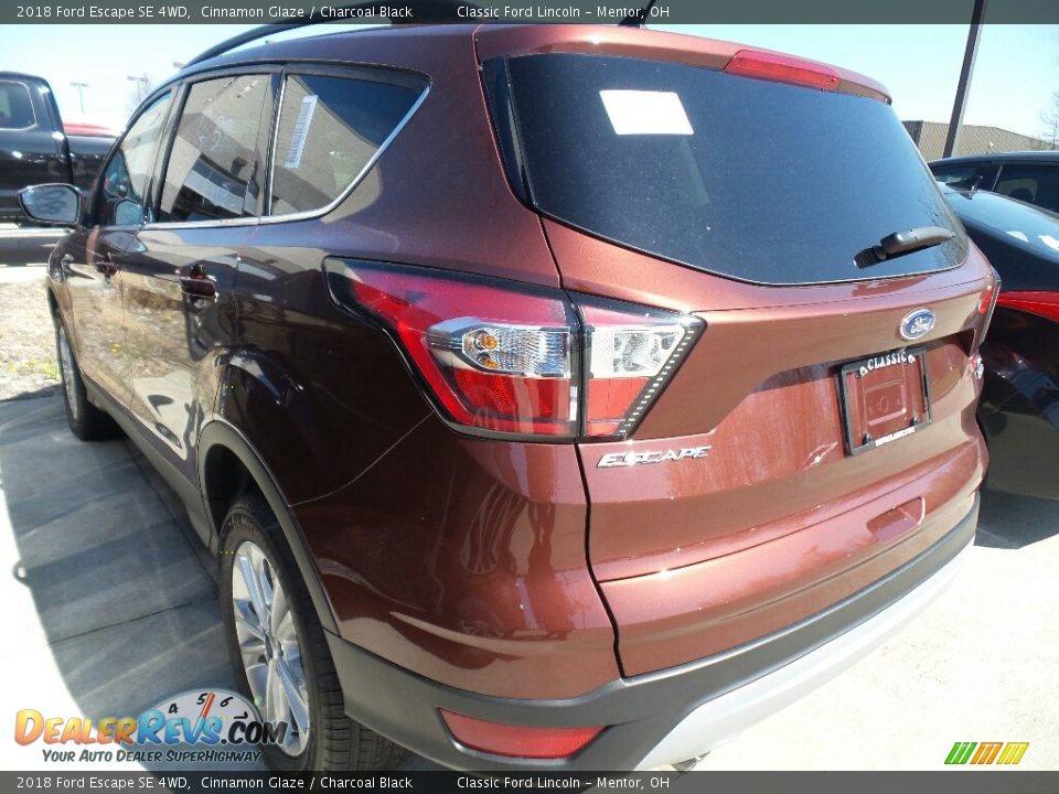 2018 Ford Escape SE 4WD Cinnamon Glaze / Charcoal Black Photo #2