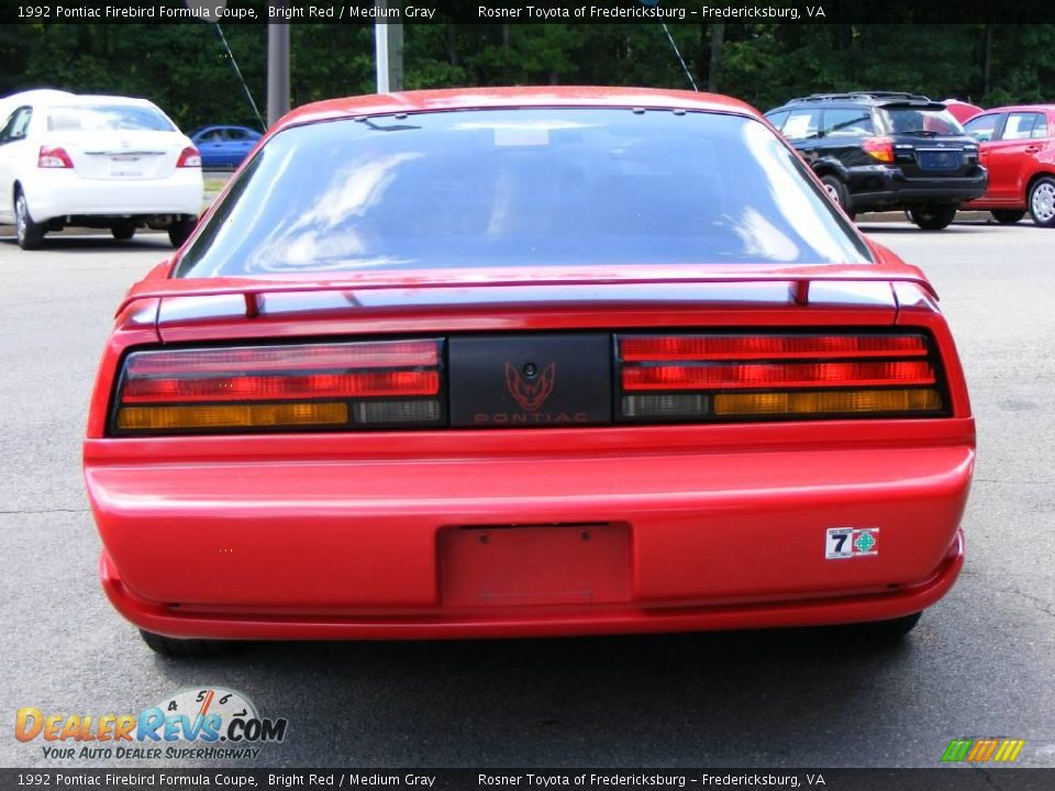 1992 Pontiac Firebird Formula Coupe Bright Red / Medium Gray Photo #23