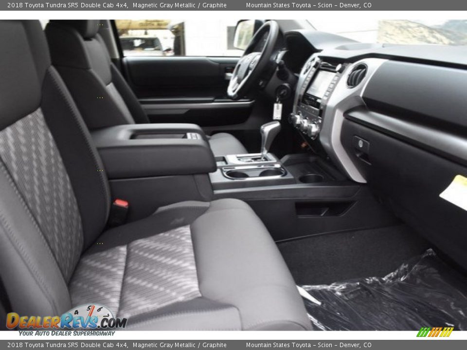 2018 Toyota Tundra SR5 Double Cab 4x4 Magnetic Gray Metallic / Graphite Photo #12