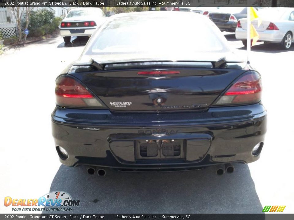 2002 Pontiac Grand Am GT Sedan Black / Dark Taupe Photo #16
