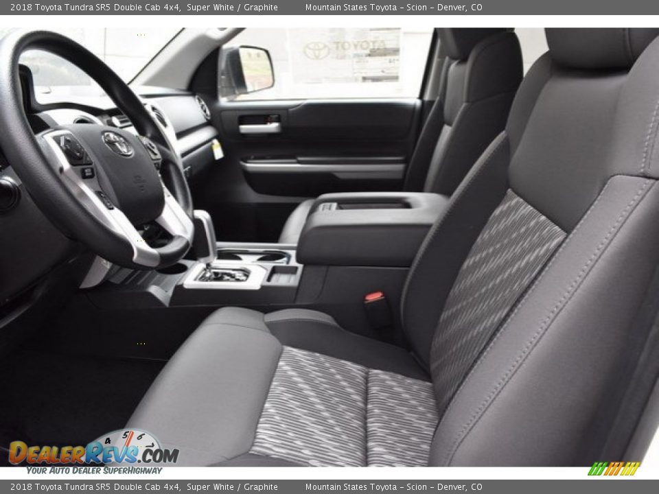 2018 Toyota Tundra SR5 Double Cab 4x4 Super White / Graphite Photo #6
