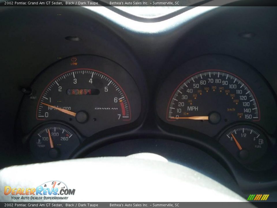 2002 Pontiac Grand Am GT Sedan Black / Dark Taupe Photo #22