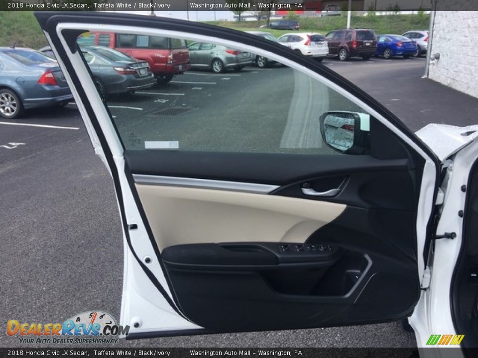 2018 Honda Civic LX Sedan Taffeta White / Black/Ivory Photo #9